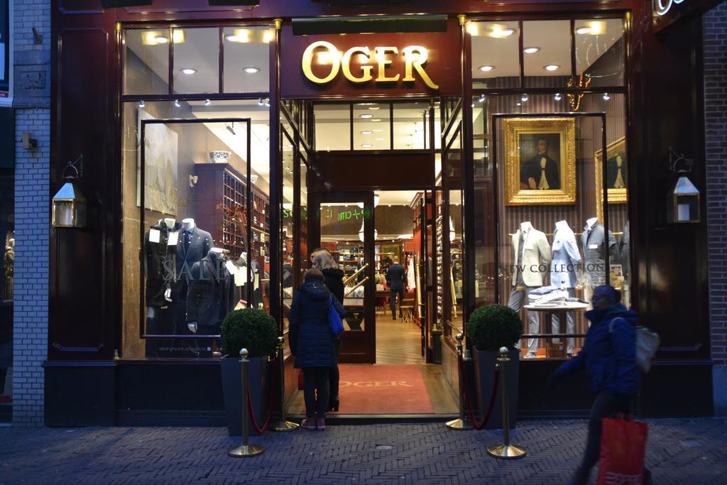 The Heritage - R.Q.C. The Hague Bilik gambar